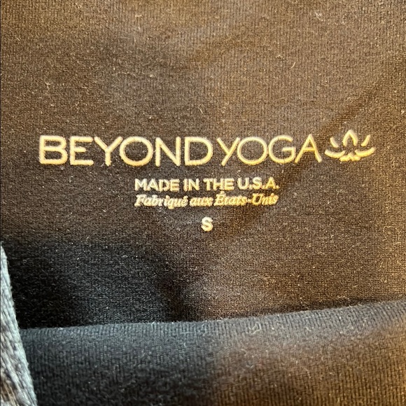 Beyond Yoga Ombre Leggings - Picture 3 of 6
